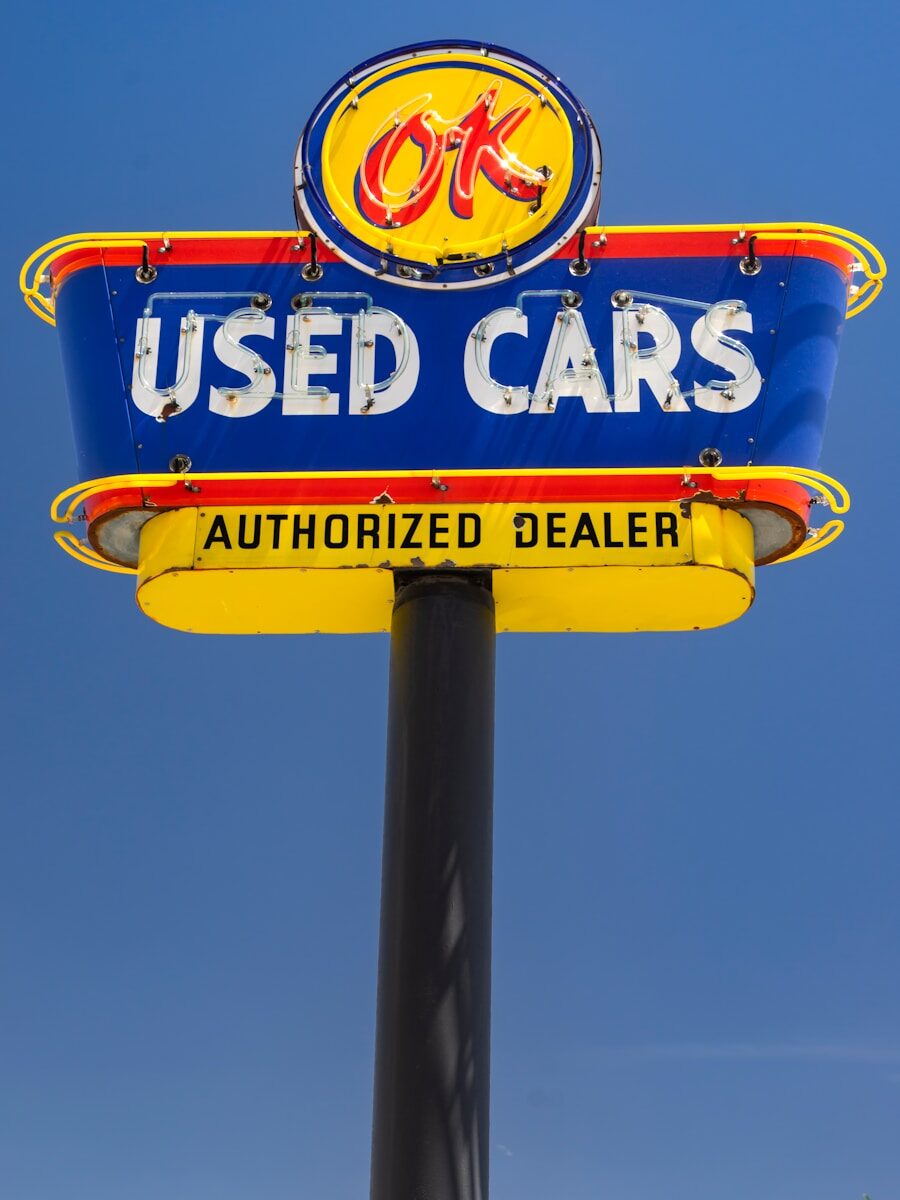 How to Sell a Car in Arizona